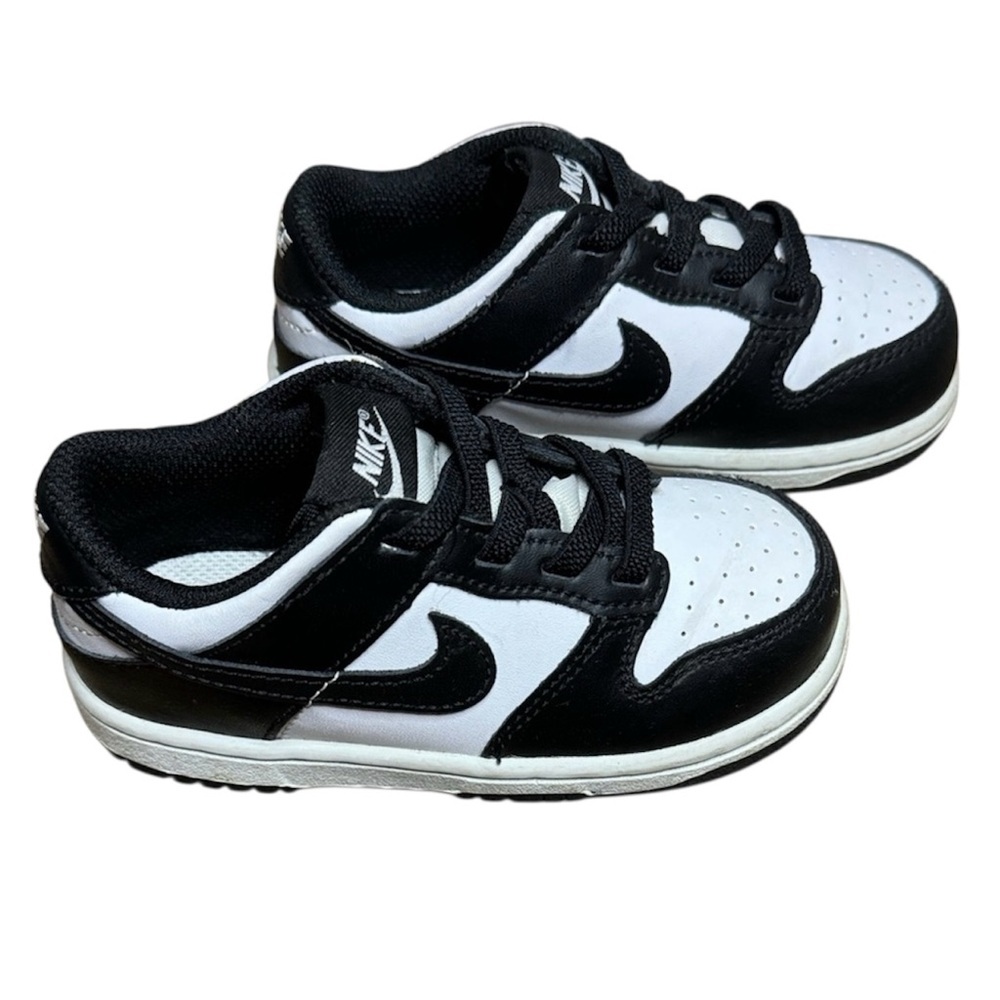 Nike Youth Dunk Low Two-Tone Athletic Sneakers Panda Size 8C Boys and Girls